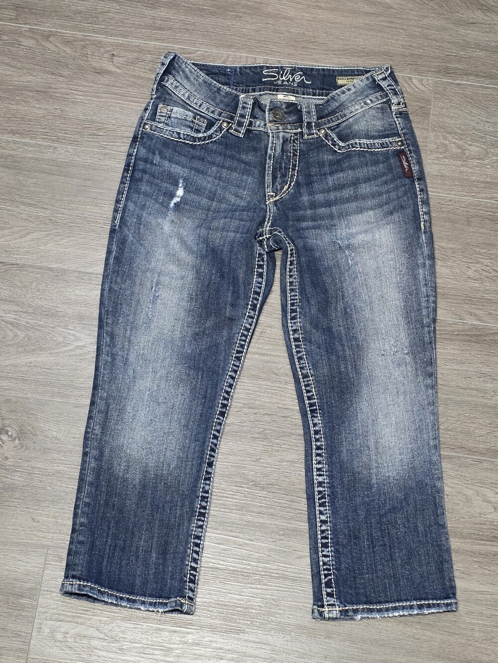 Silver Capri Jeans Size 26 1% Spandex Suki Surplus